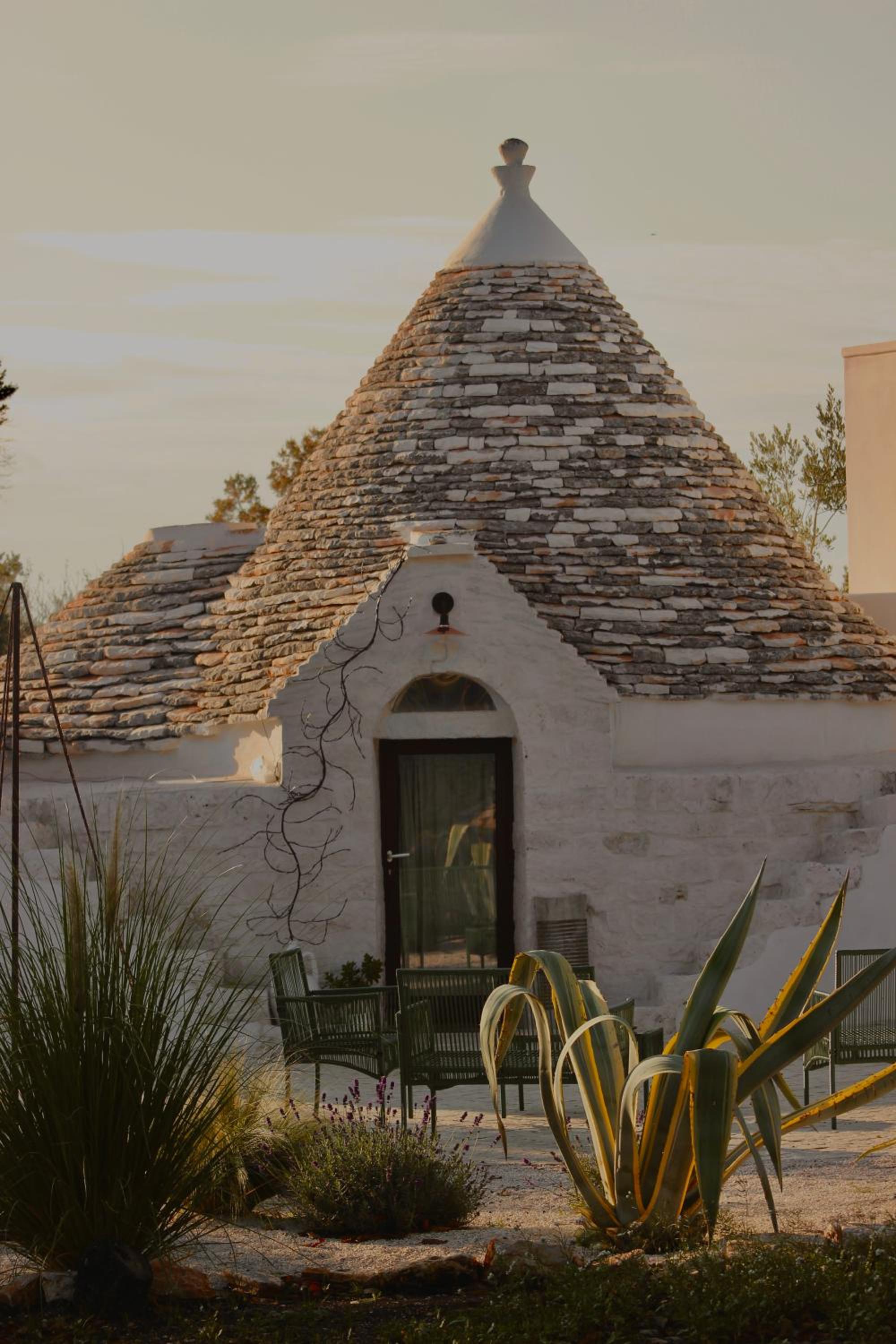 Trullo Otium,Itria Valley design experience view 2