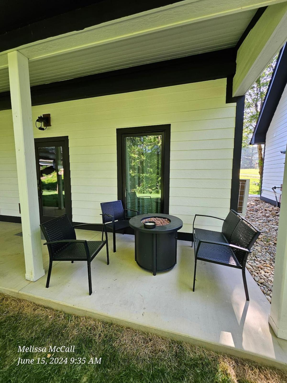 Life's Good Creek Side Retreat view 2