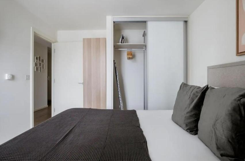 Stunning apartment 2bed - CheckProfile view 5