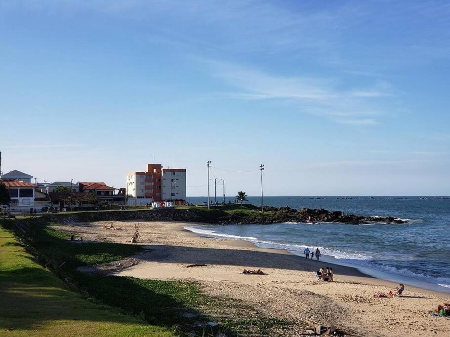 Confortável casa à Beira Mar