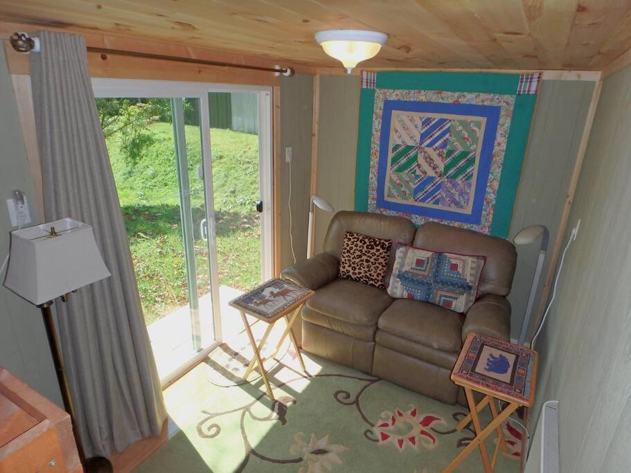 Nantahala Spiritual Retreat - Remote and Peaceful! view 2