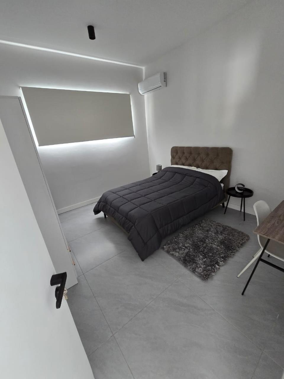 Private Accommodation Nino No 1