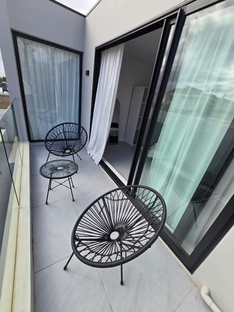 Private Accommodation Nino No 1