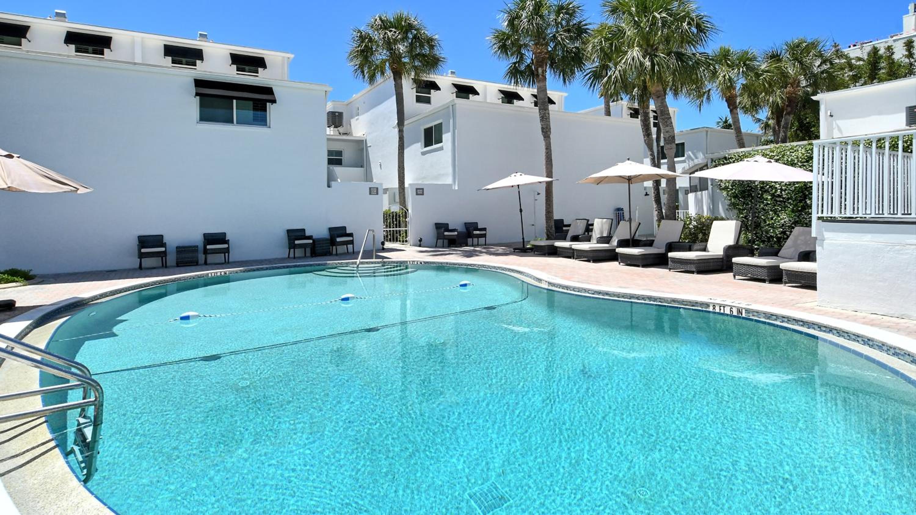 LaPlaya 104E Perfectly located near the path to the beach just steps from the pool view 3