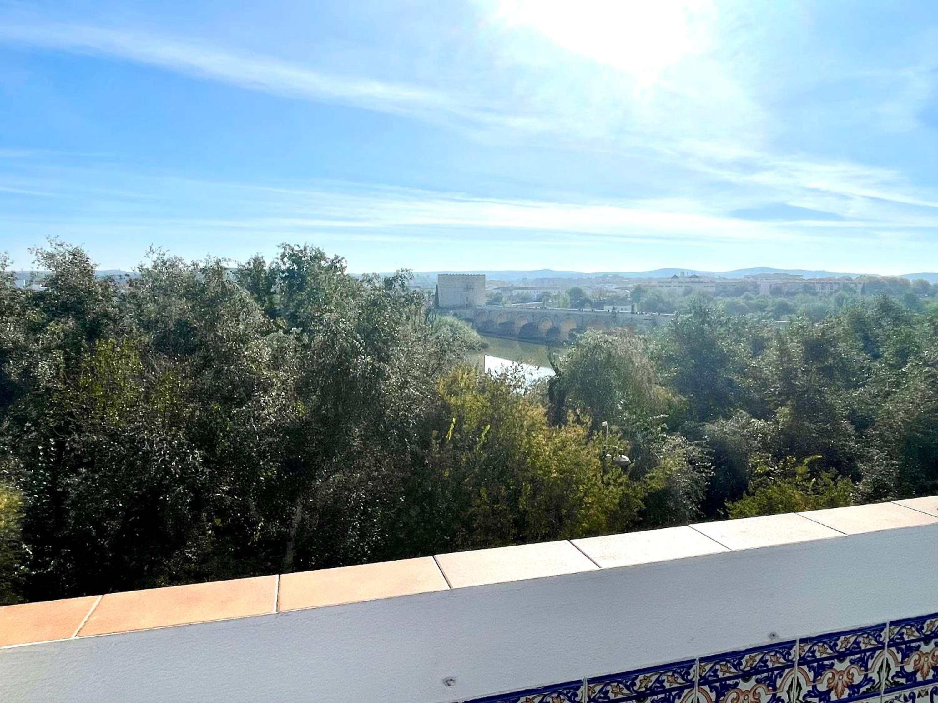 Geysotur Balcón del Puente Romano con Parking Gratis