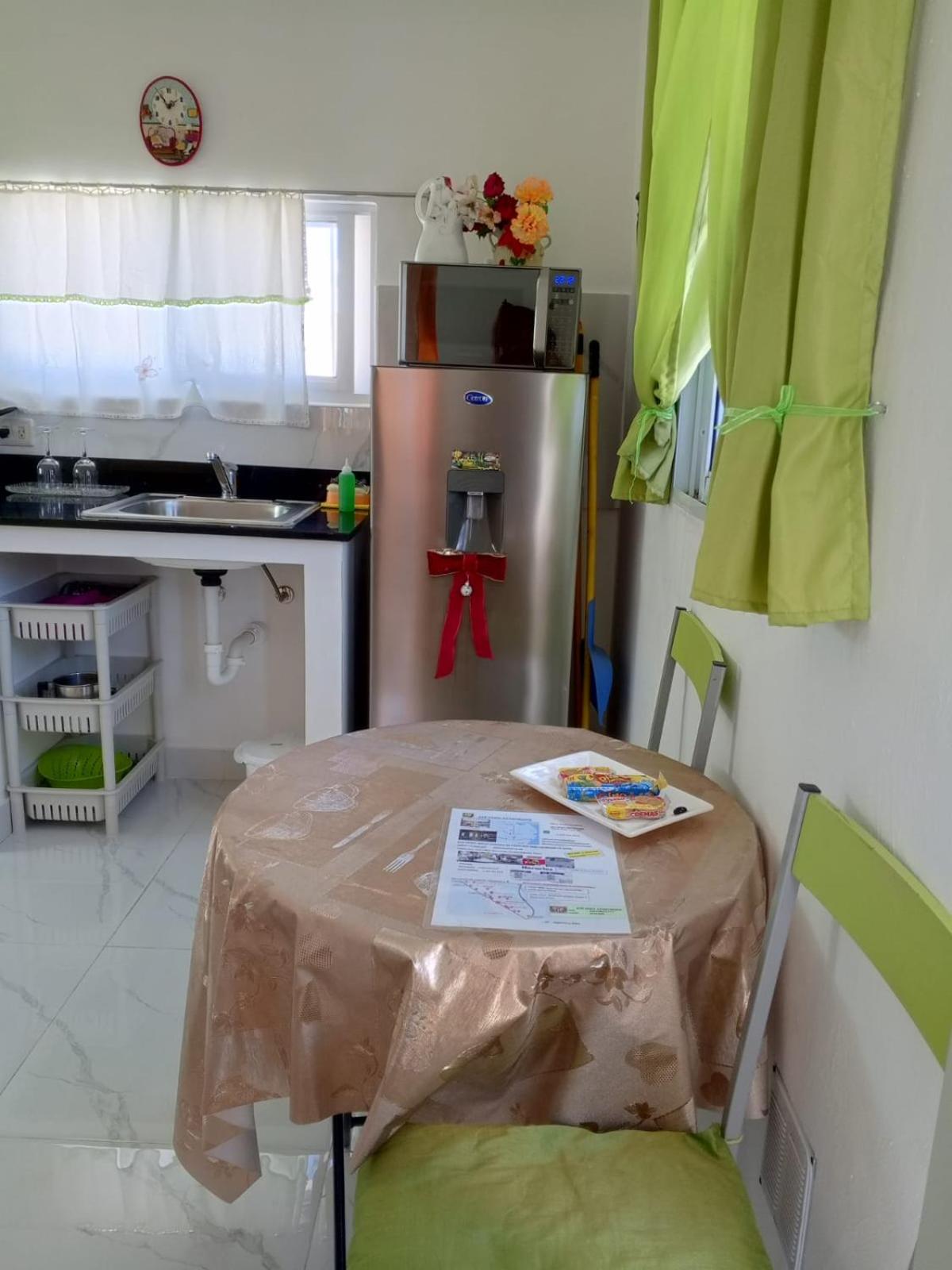 AVE FENIX Apartments
