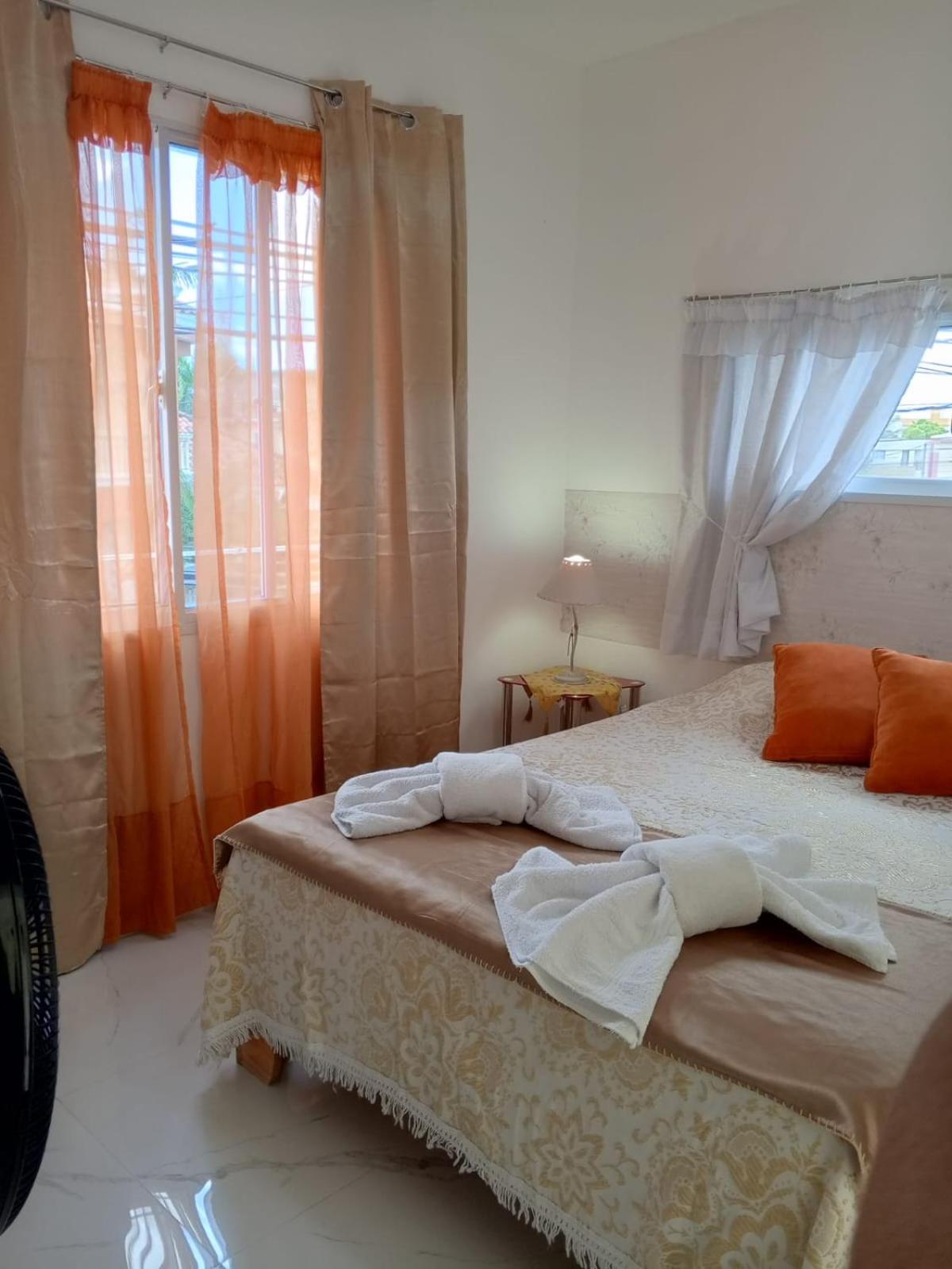 AVE FENIX Apartments