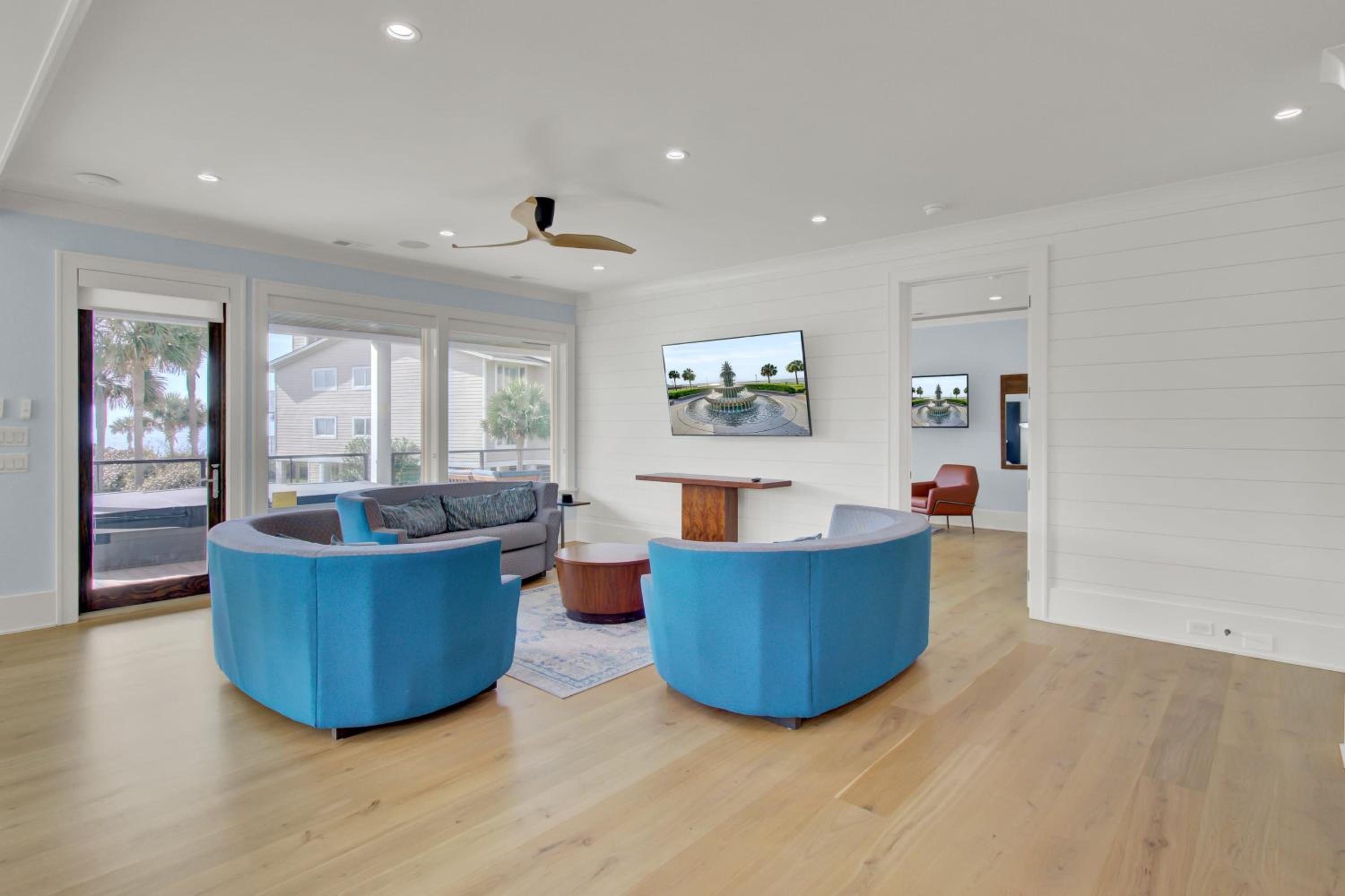 7 Beachwood East by AvantStay Ocean Views Hot Tub 7BDR