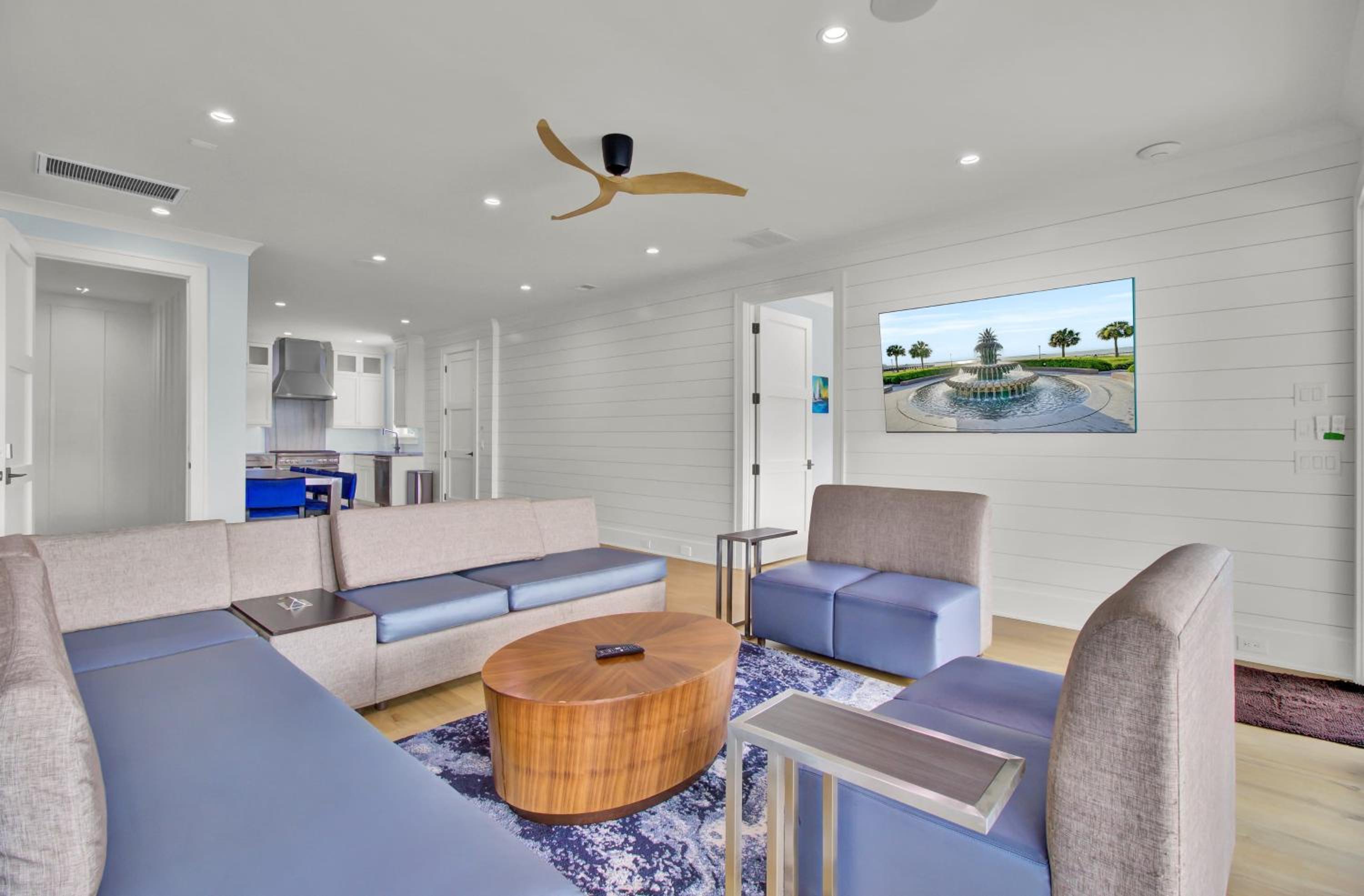 7 Beachwood East by AvantStay Ocean Views Hot Tub 7BDR