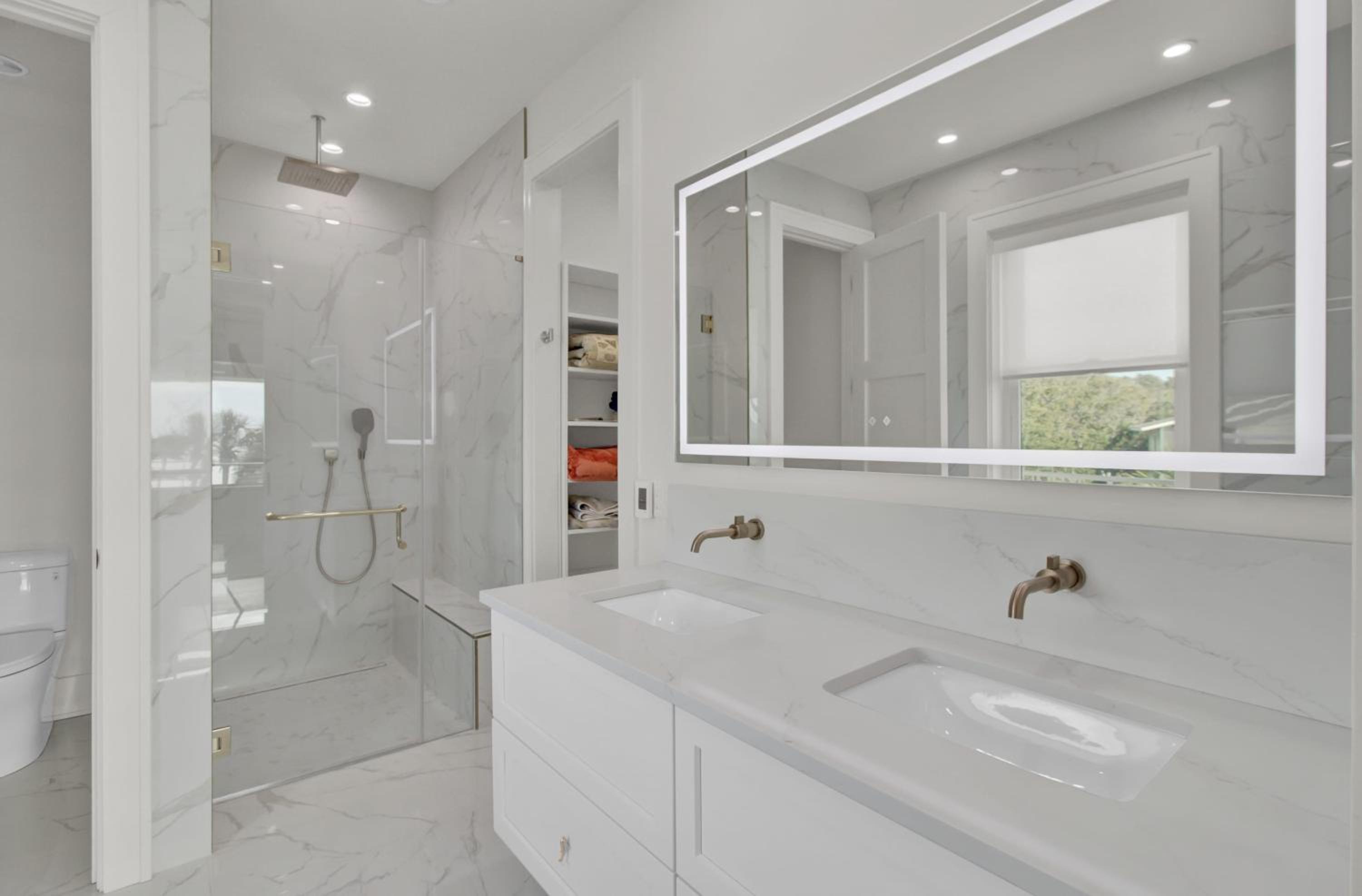 7 Beachwood East by AvantStay Ocean Views Hot Tub 7BDR