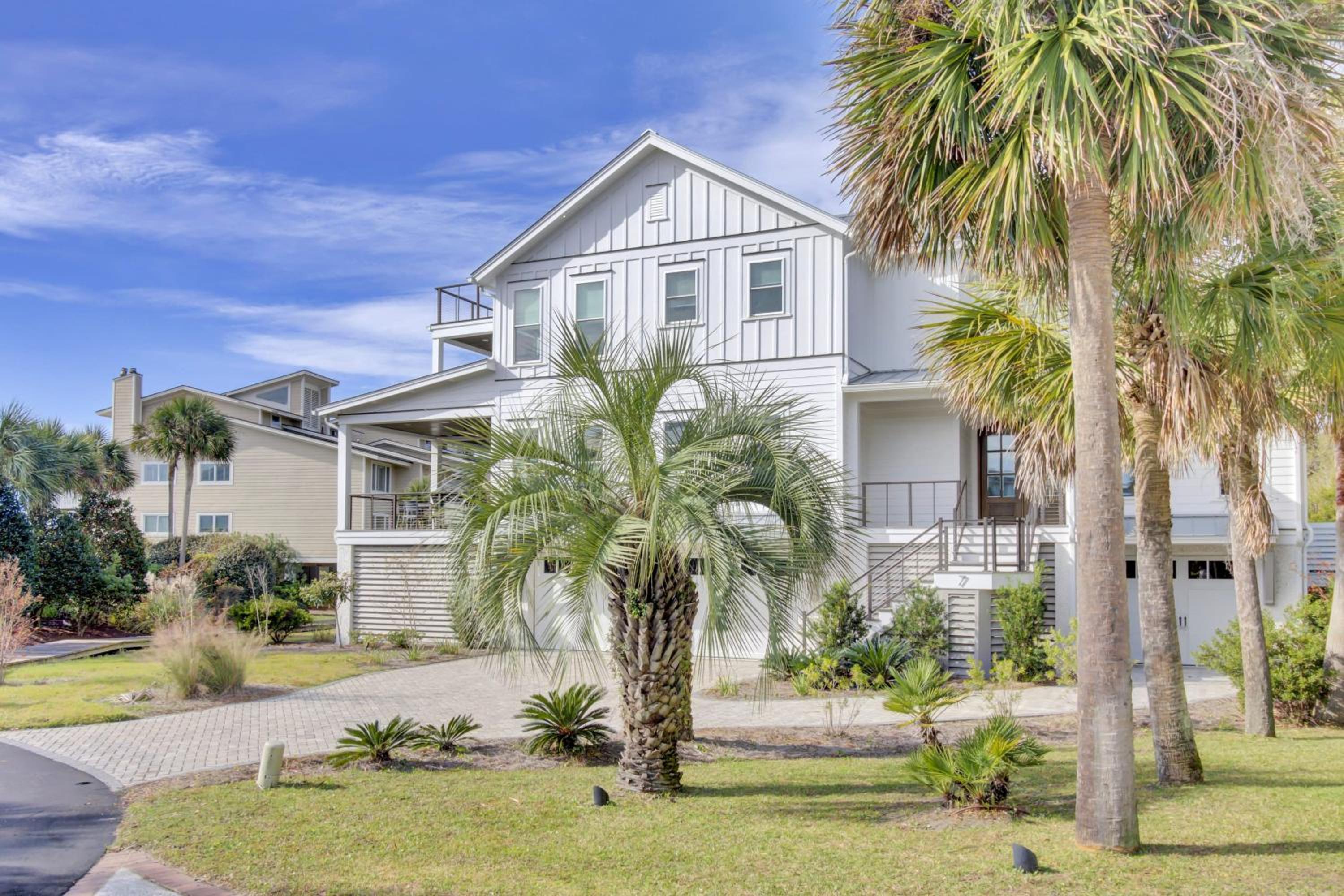7 Beachwood East by AvantStay Ocean Views Hot Tub 7BDR