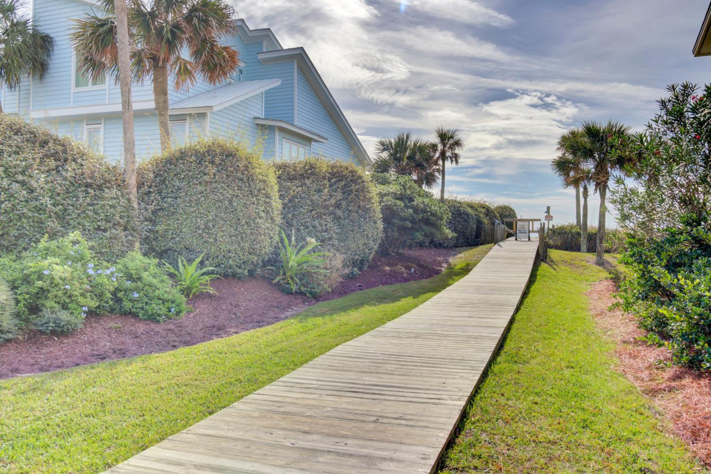 7 Beachwood East by AvantStay Ocean Views Hot Tub 7BDR