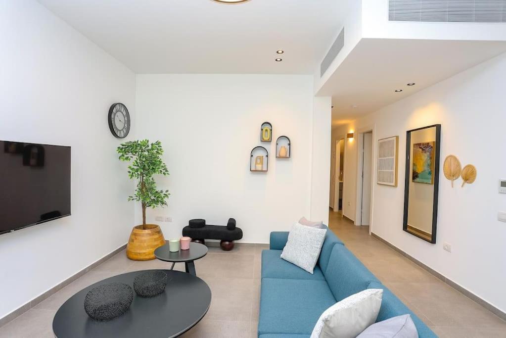 Luxury Garden 1bed Apartment view 4
