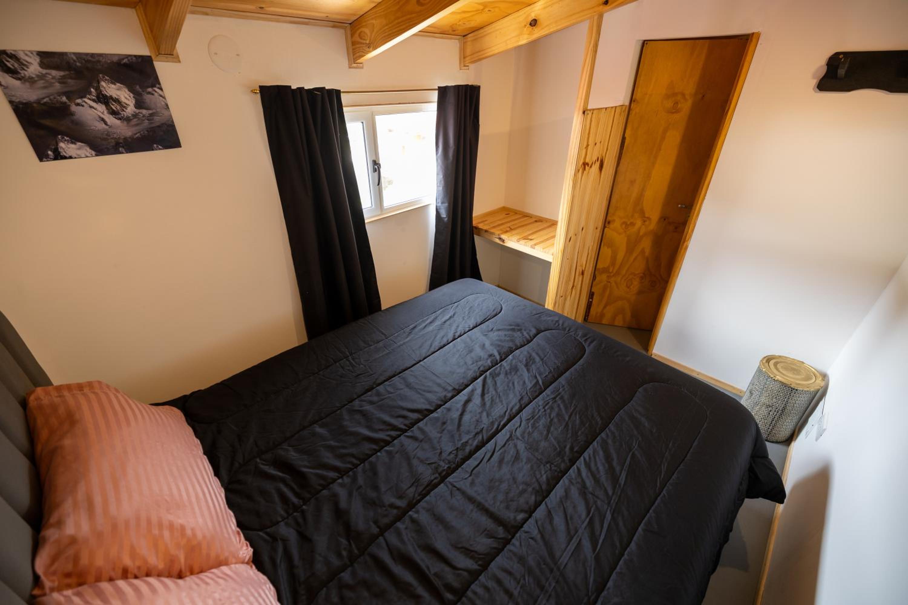 Mistico Hostel 23
