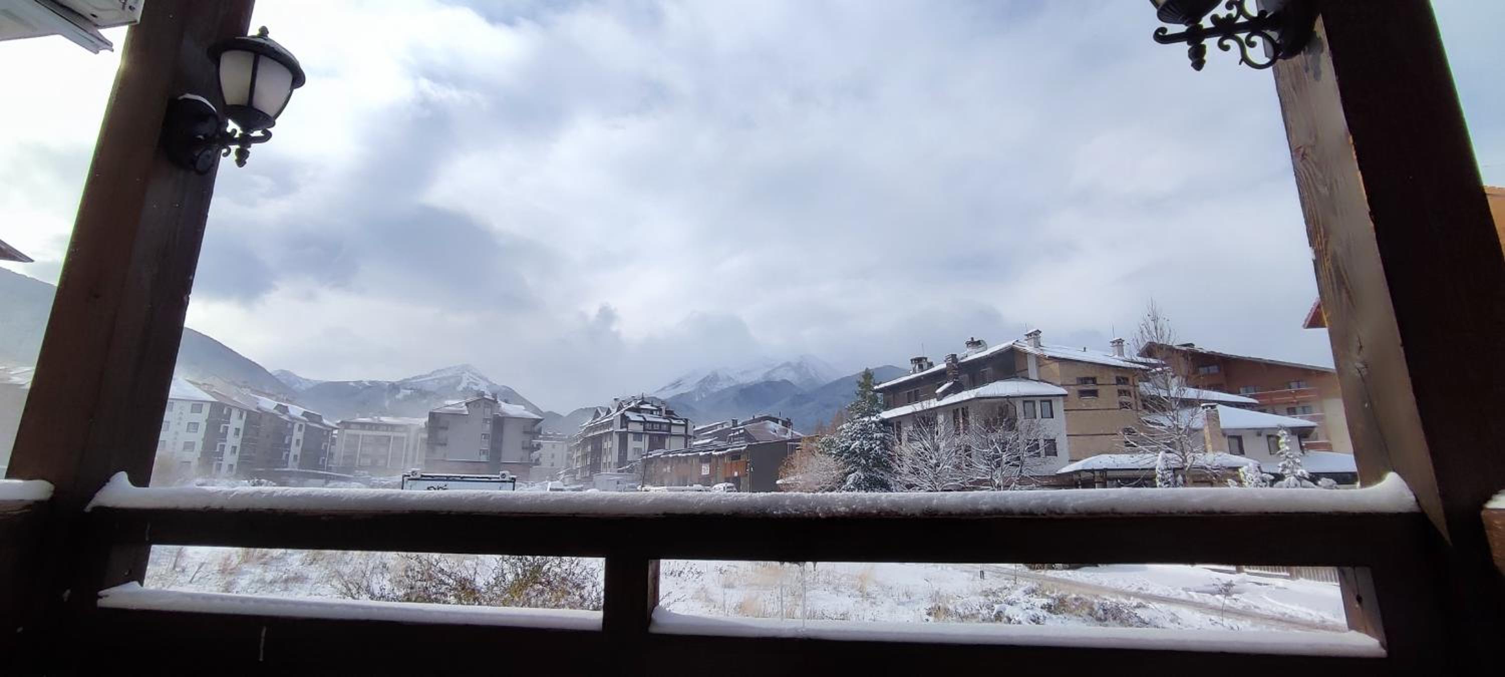 DeLuxe Apartment 2OOm from Gondola