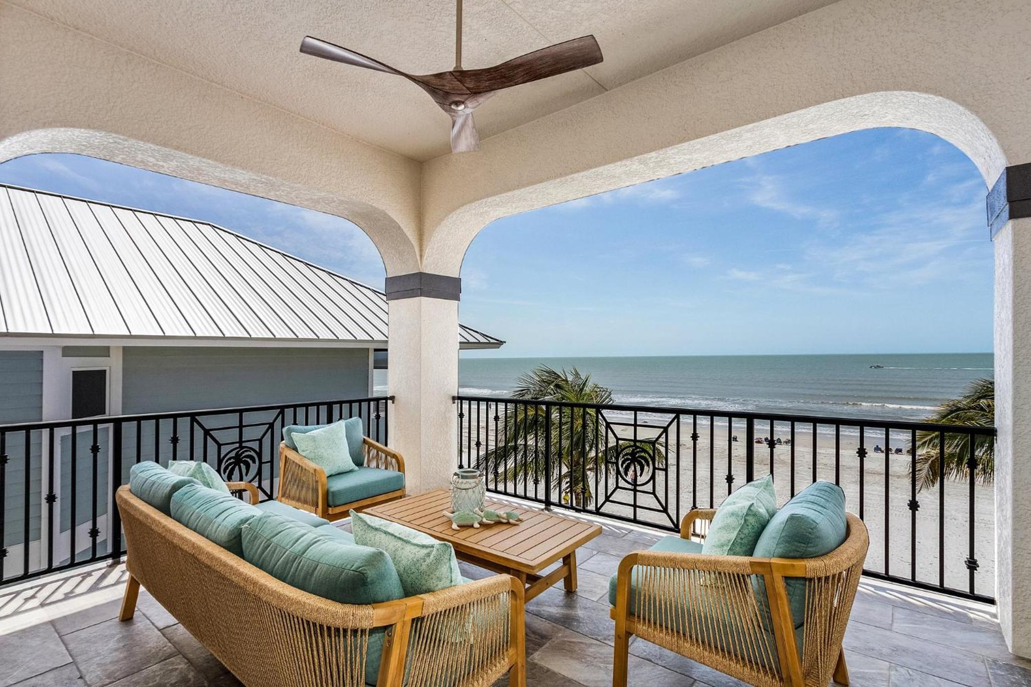 Gulf-Front 10BR Estate: Private Pools, Spas, Views