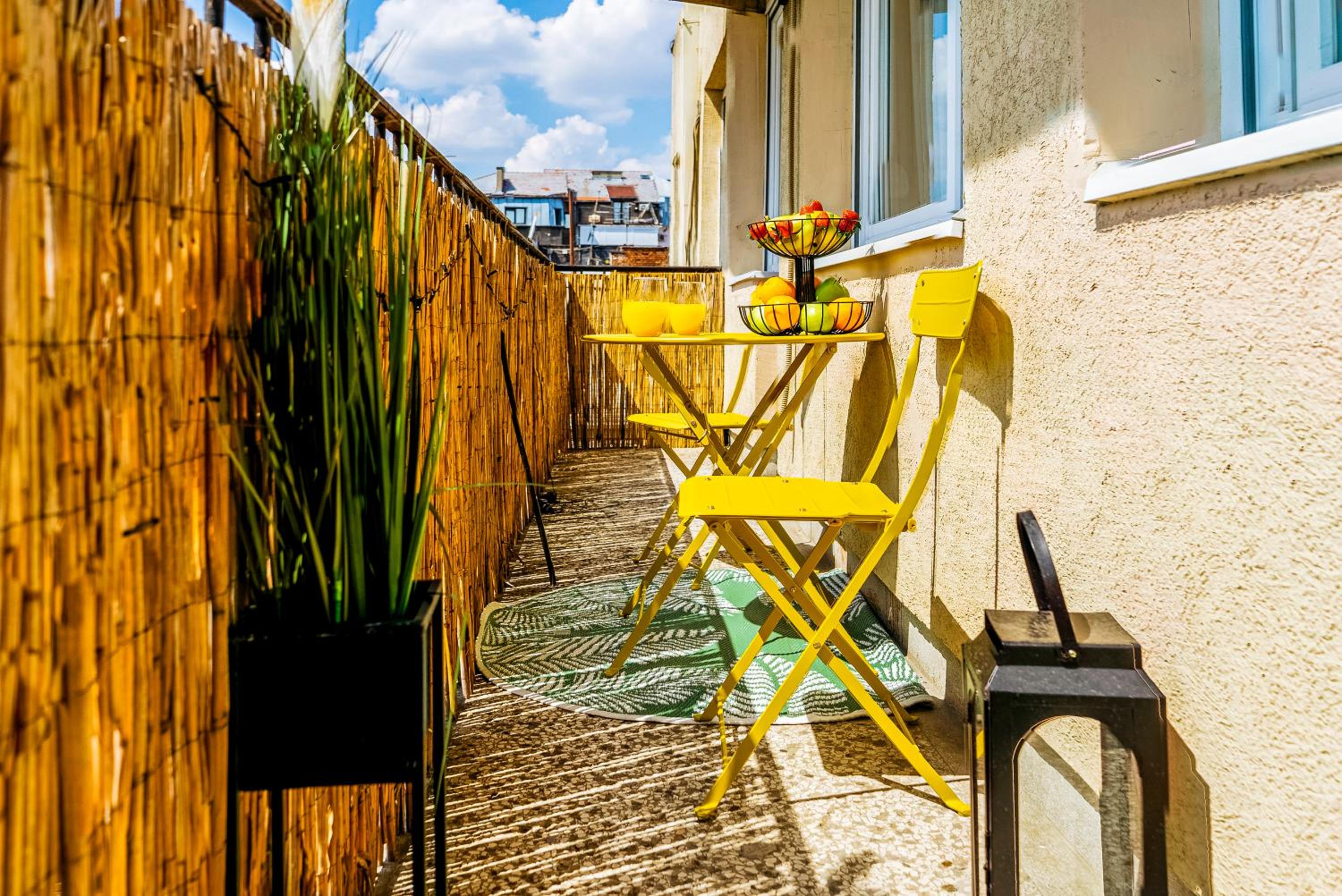 balance & terrace