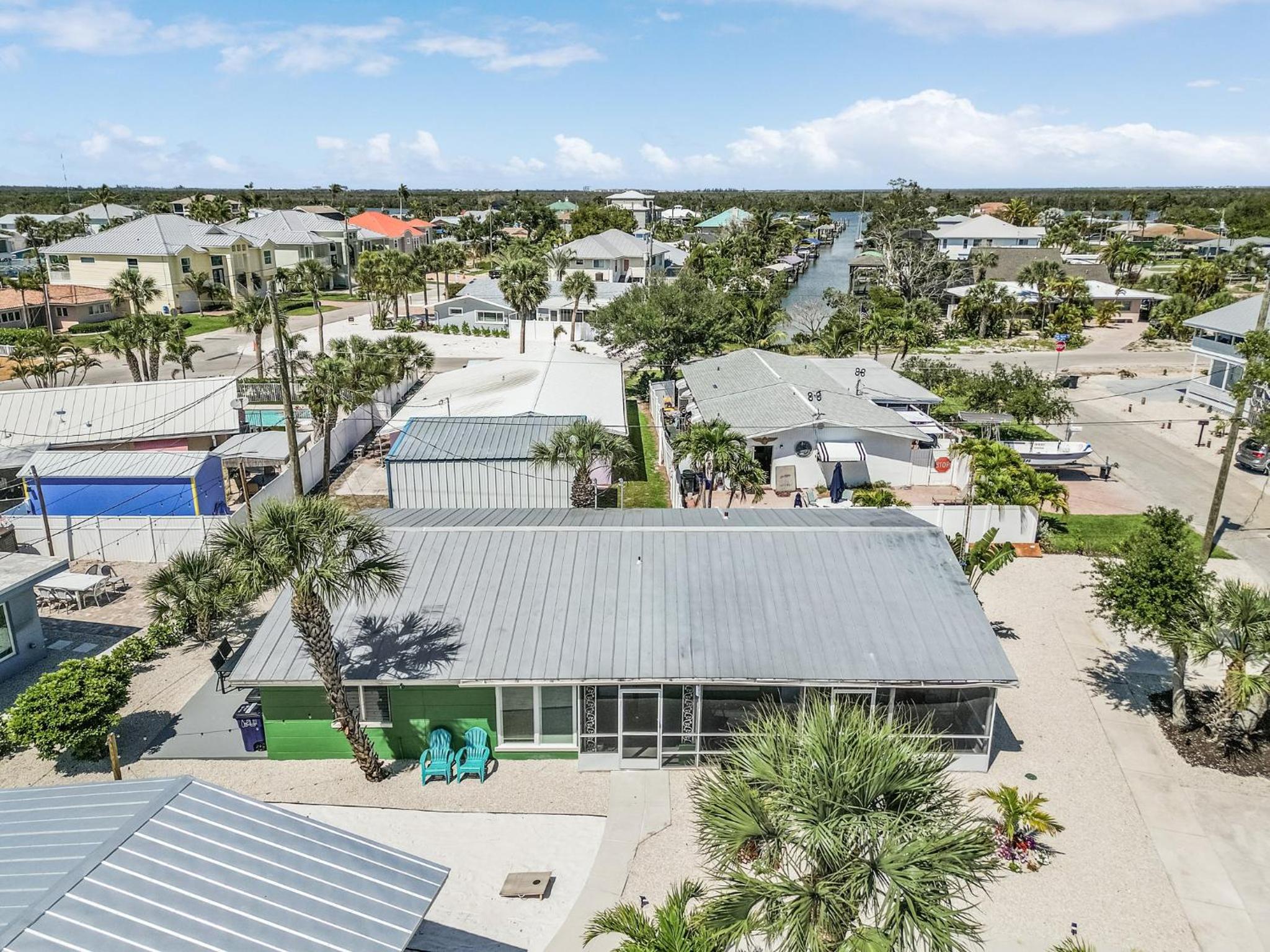 Dune Our Thing Manor: 8BR Retreat w/ Pool & Beach