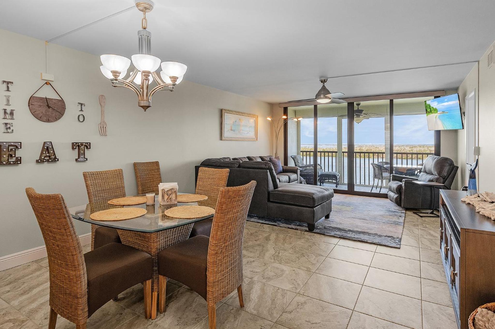 Bayfront Condo w/ Stunning Views & Steps to Beach view 4