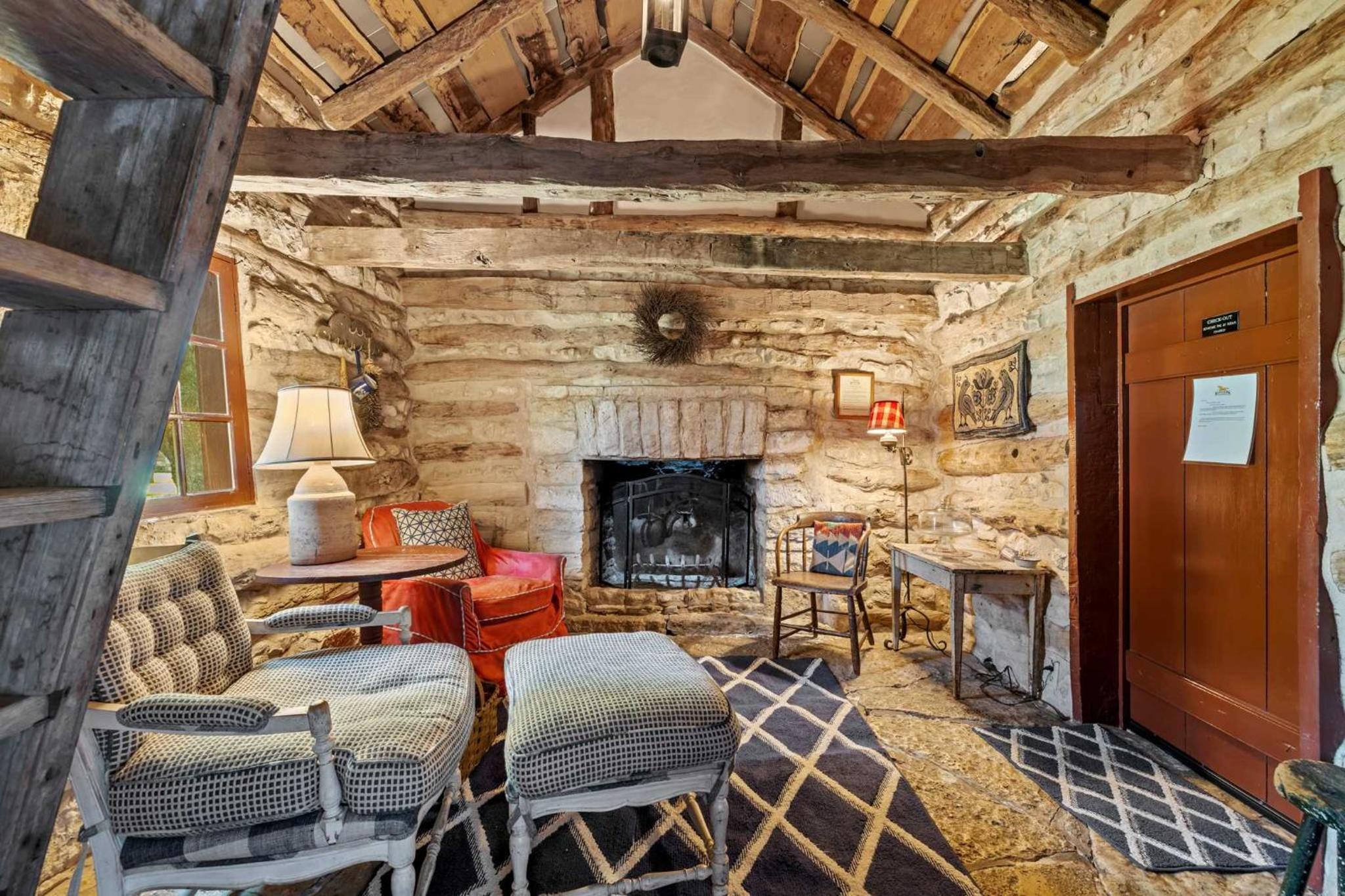 Kusenberger Log Cabin