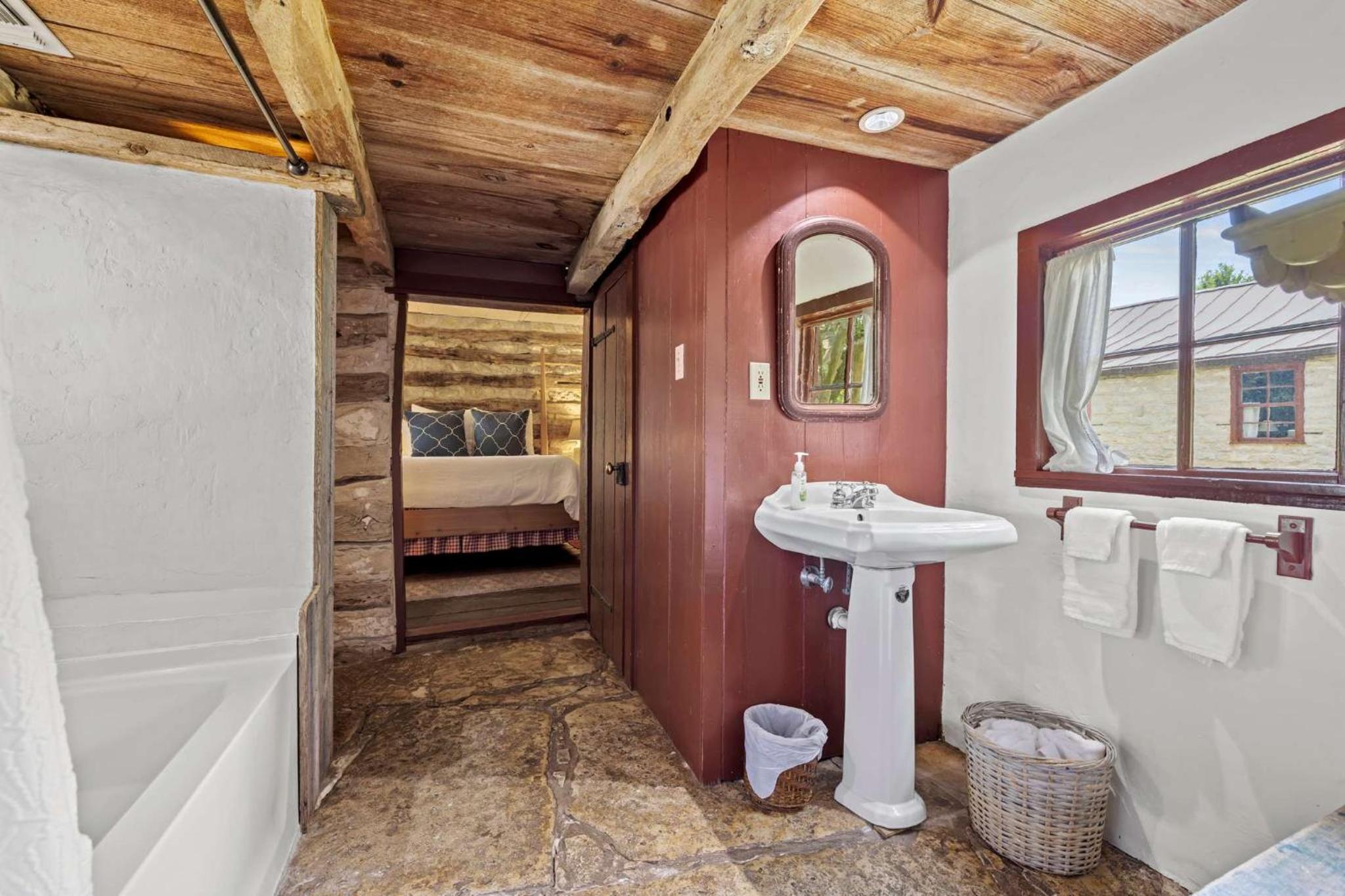 Kusenberger Log Cabin