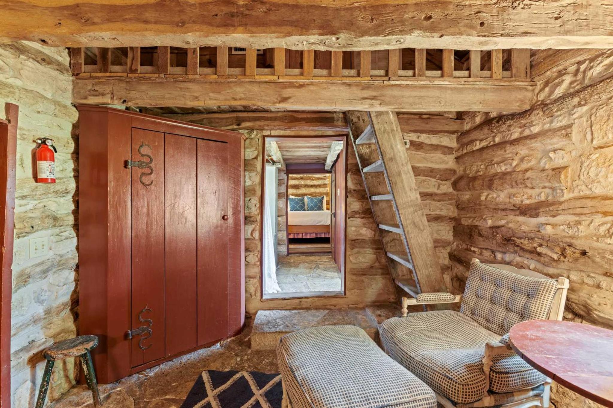 Kusenberger Log Cabin