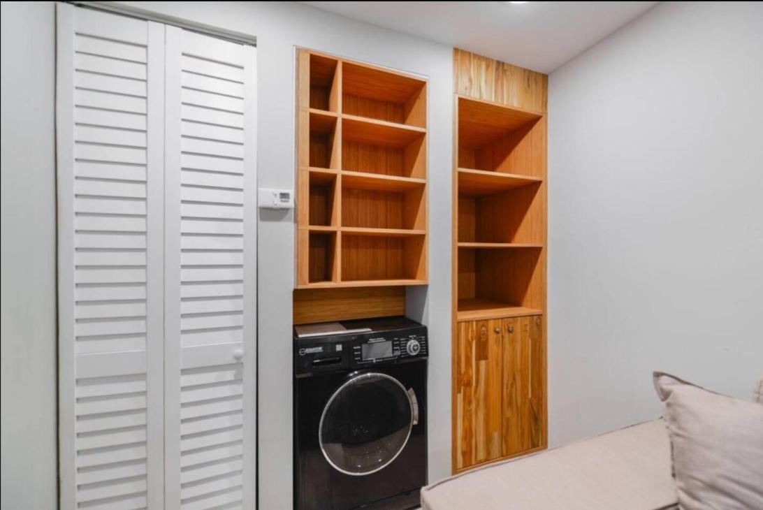 Anselmo Brickell Apartments