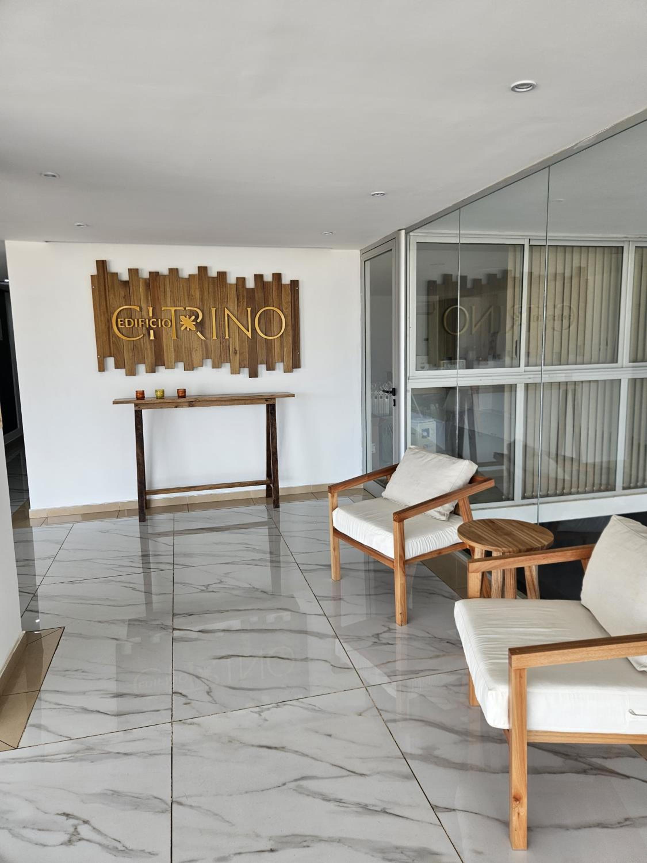 Departamento de Lujo sobre Costanera