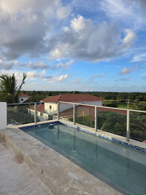 Penthouse Moderno, playa privada