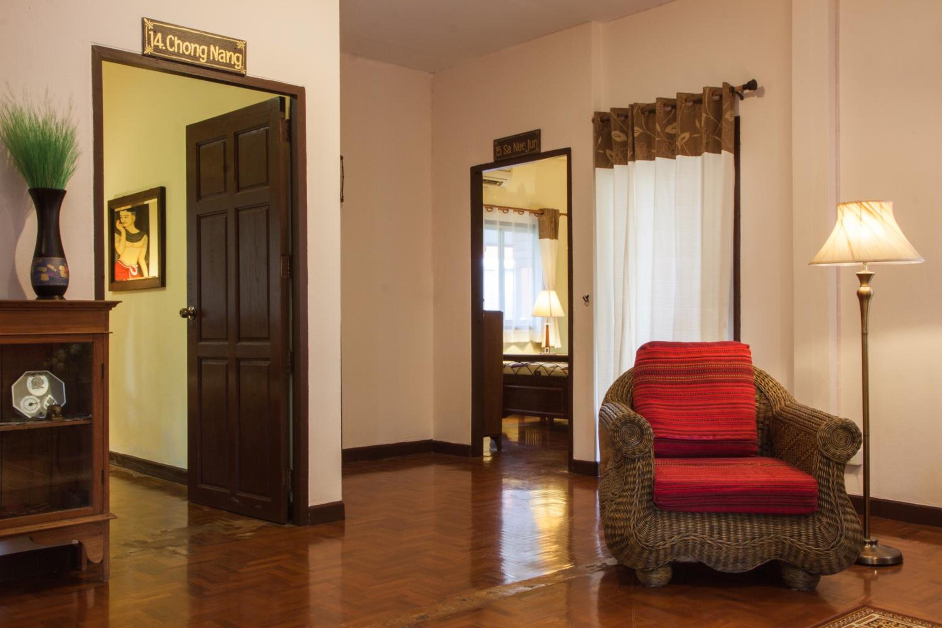 Joy's House & Tour