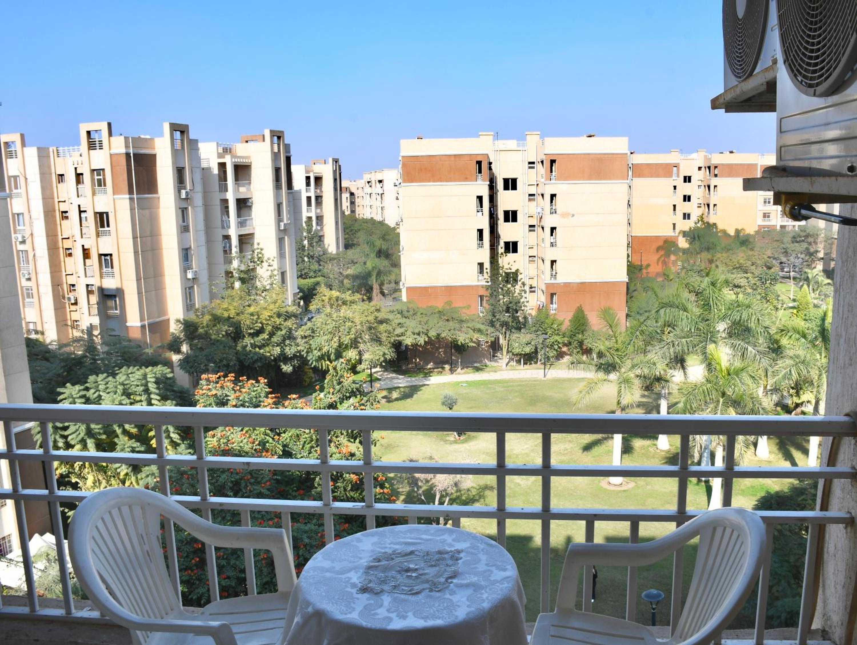 Luxury apartment Madinaty families Only