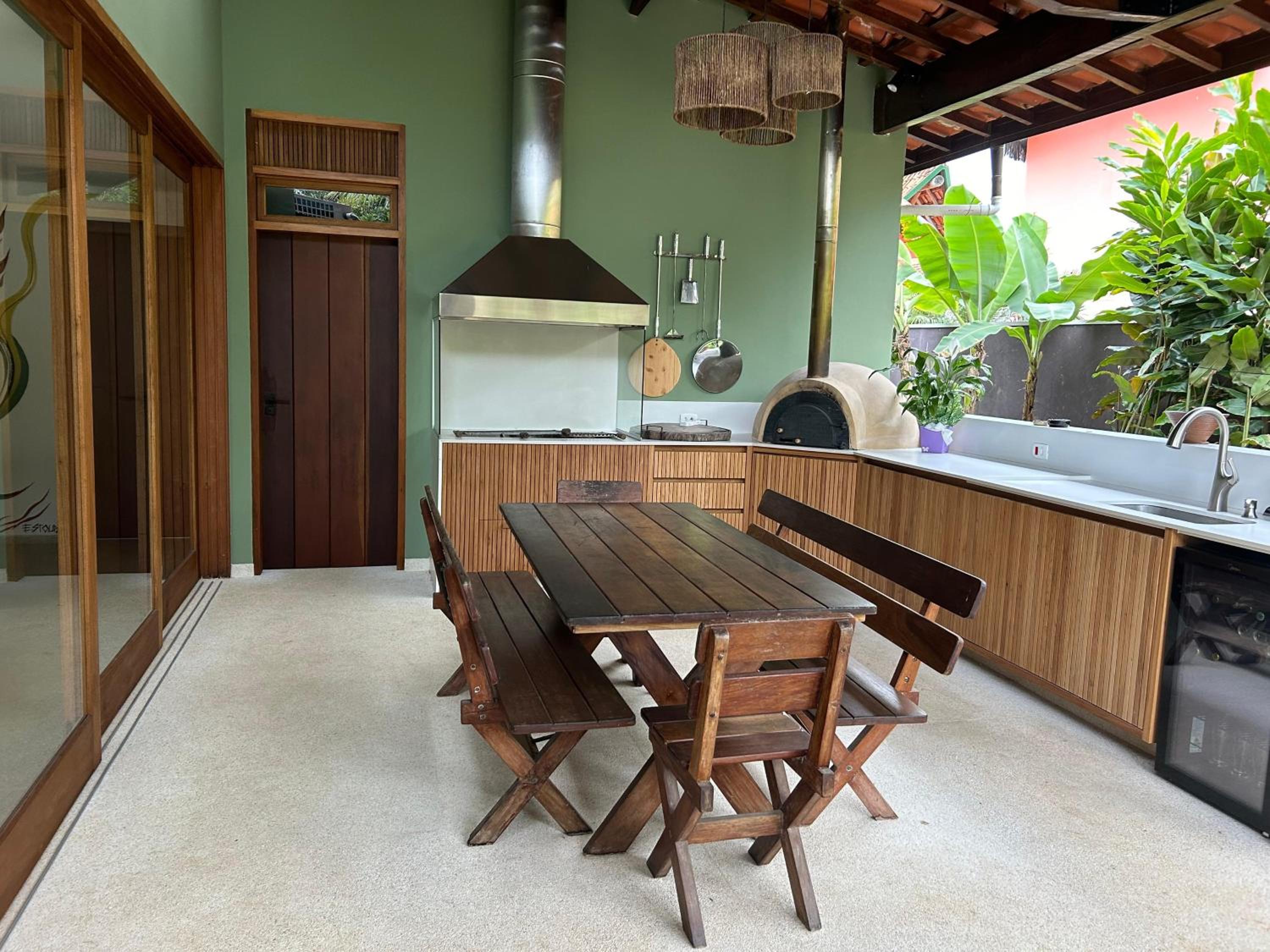 Casa em Itamambuca - conforto e luxo a beira mar