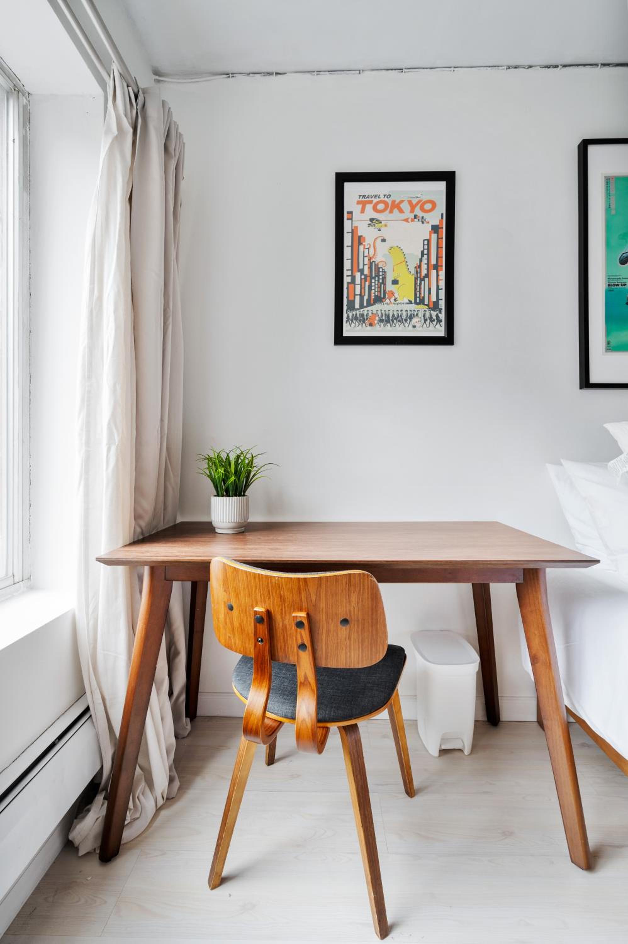 Chinatown Essential 2 Bedroom 900 square feet