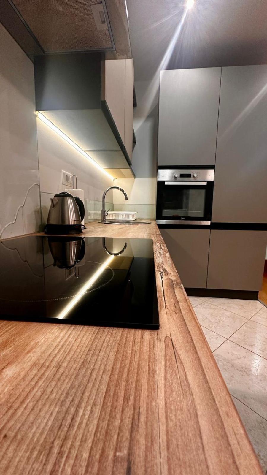Apartment in the city center view 4