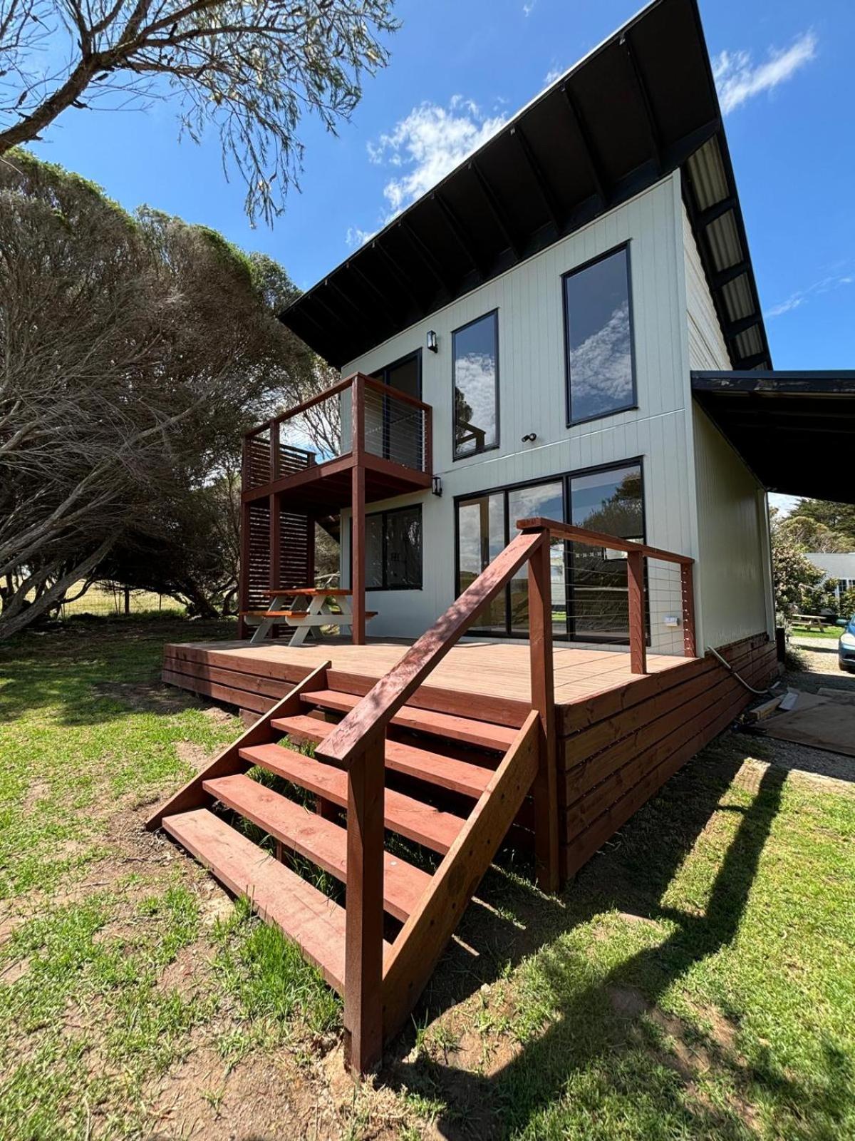 Coastal farmhouse whole residence plus cabins