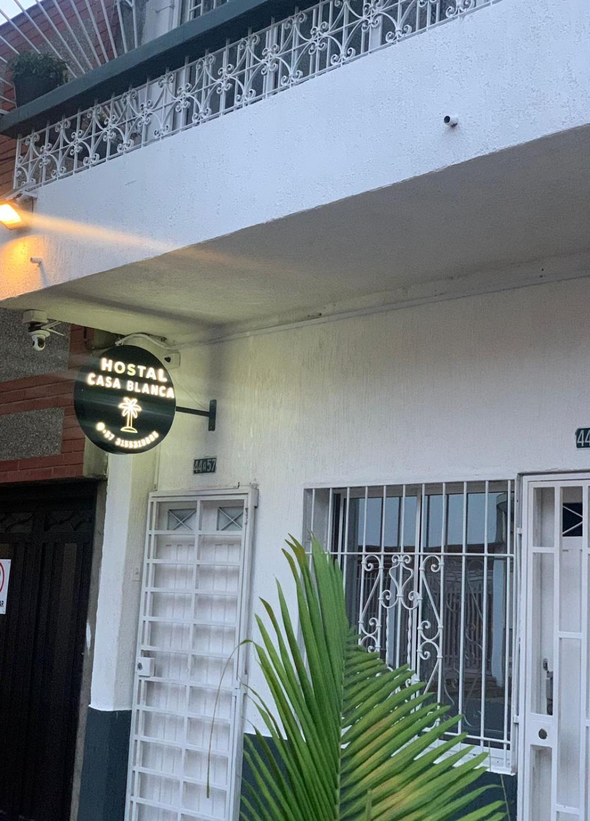 Hostal CasaBlanca, Laureles Estadio