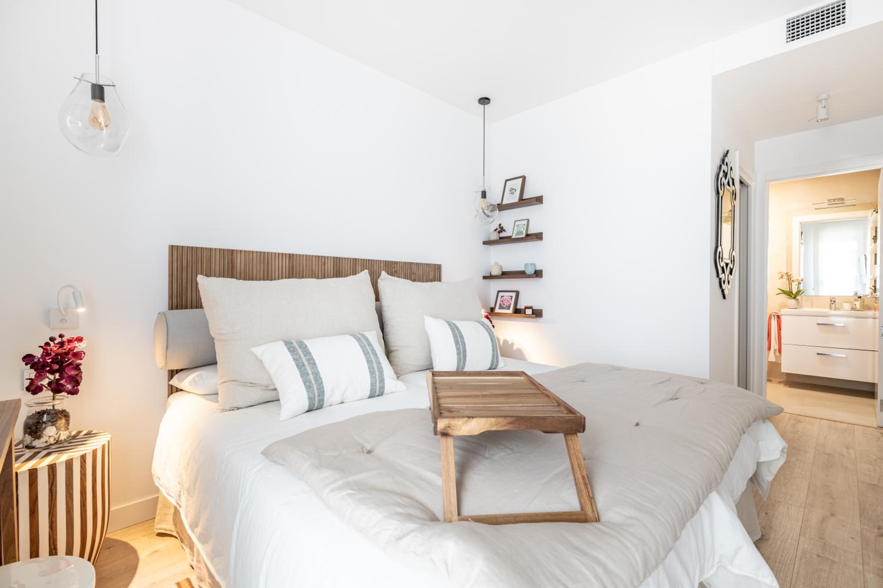Malaga Skyline 6 Pool & Parking Free