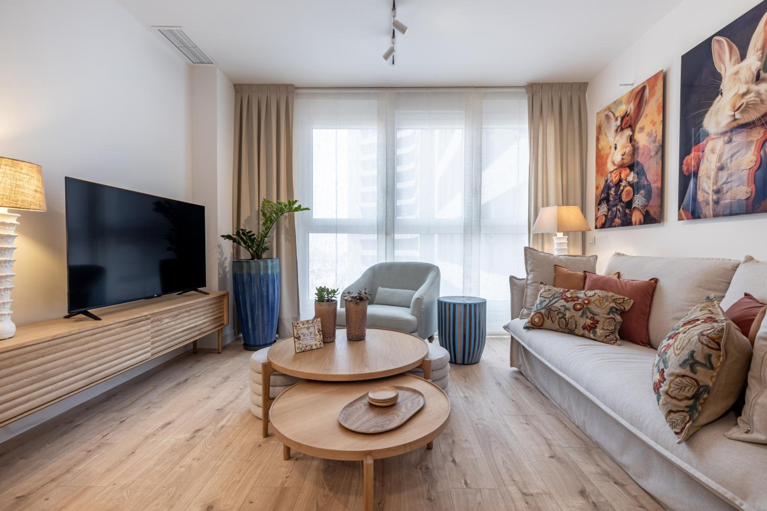 Malaga Skyline 6 Pool & Parking Free