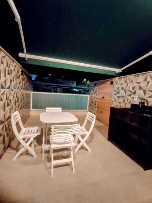 Flat Mar de Angra - Praia Grande - 2 Suítes com cobertura Duplex