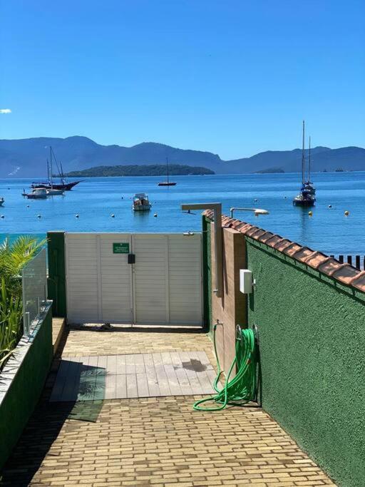 Flat Mar de Angra - Praia Grande - 2 Suítes com cobertura Duplex