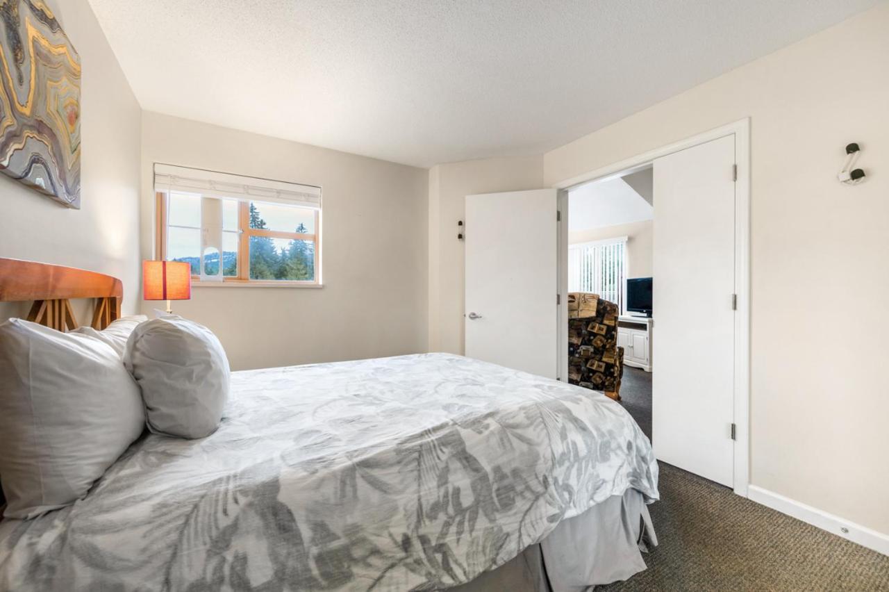 Tyndall stone lodge by Cozystay signature Whistler