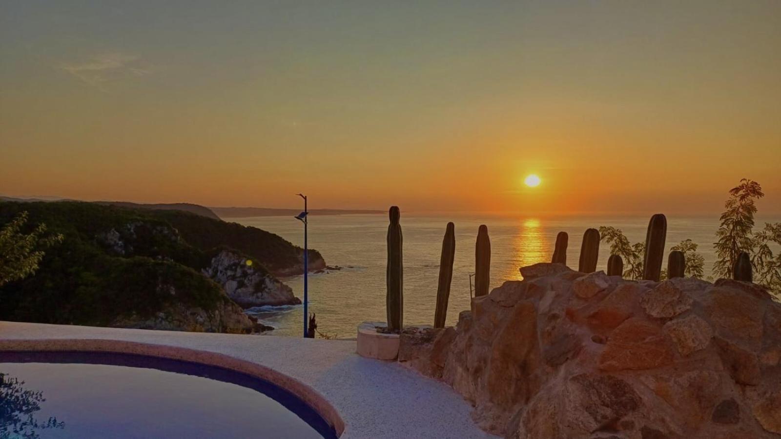 UNIQUE BEACH HOUSE Estrella de mar view 2