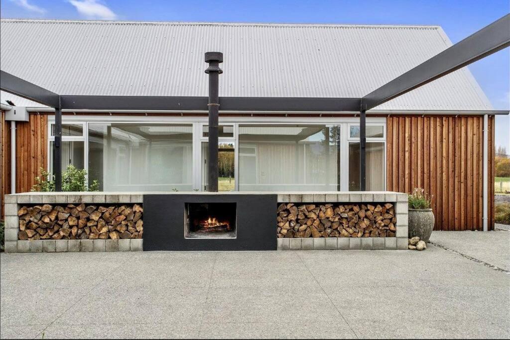 Luxury Country Retreat Te Whare Waipara