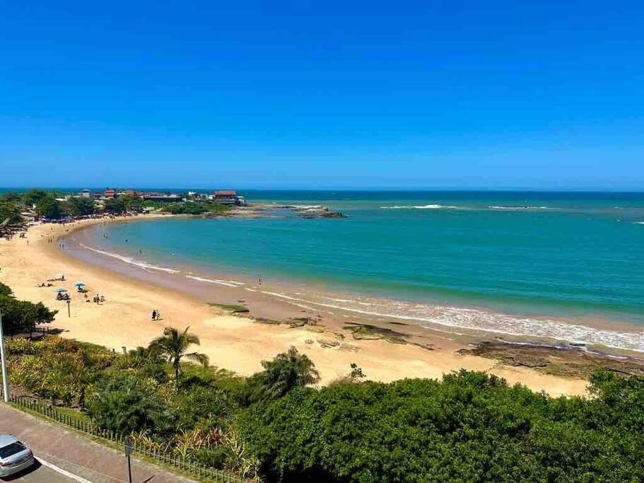 Guarapari Praia de Peracanga Bacutia frente para o Mar