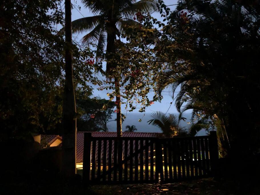 Casa Alto Mar - Vista panorâmica Tv SKY e WI-FI
