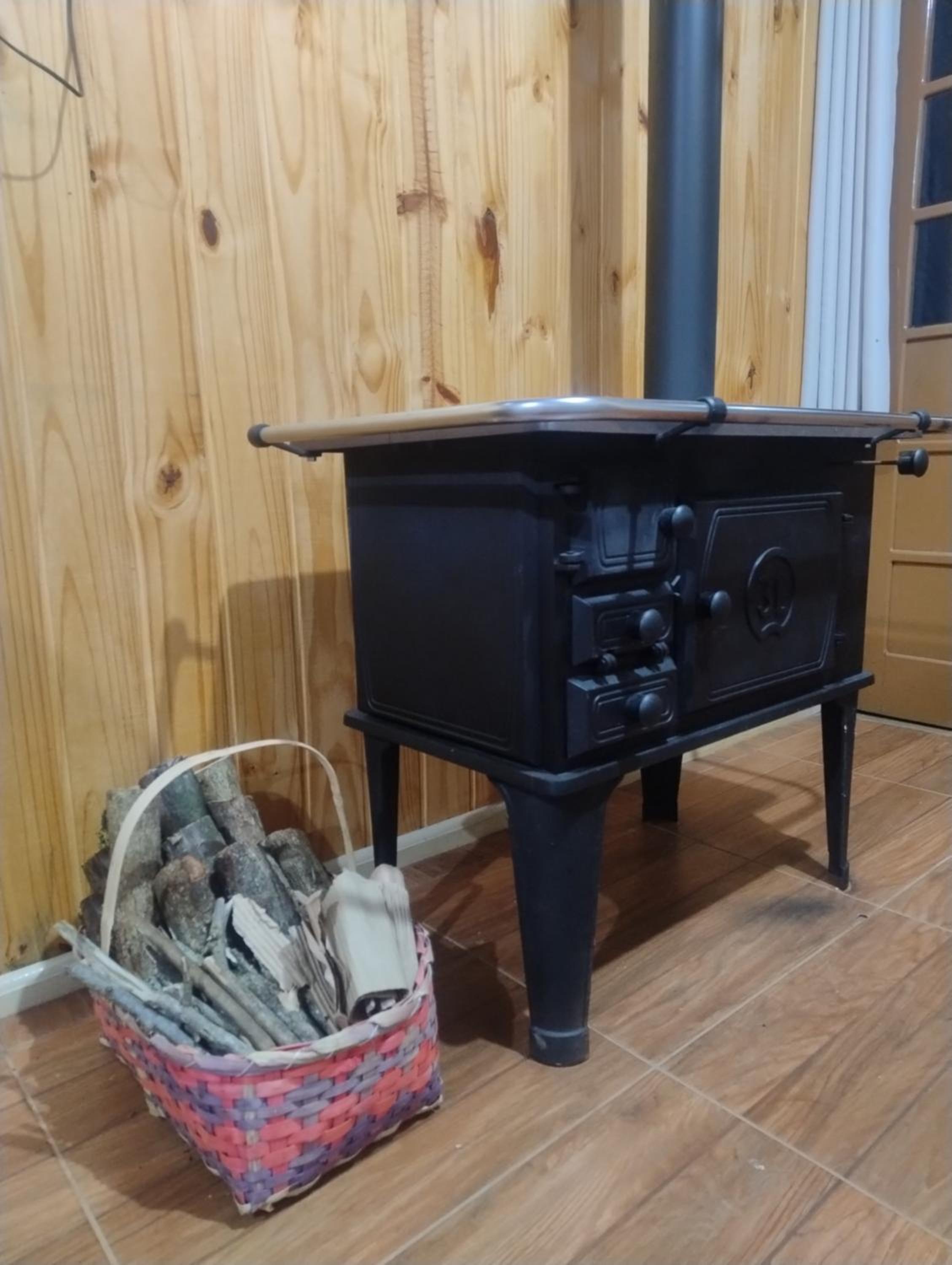 Chalé romântico com vista e banheira