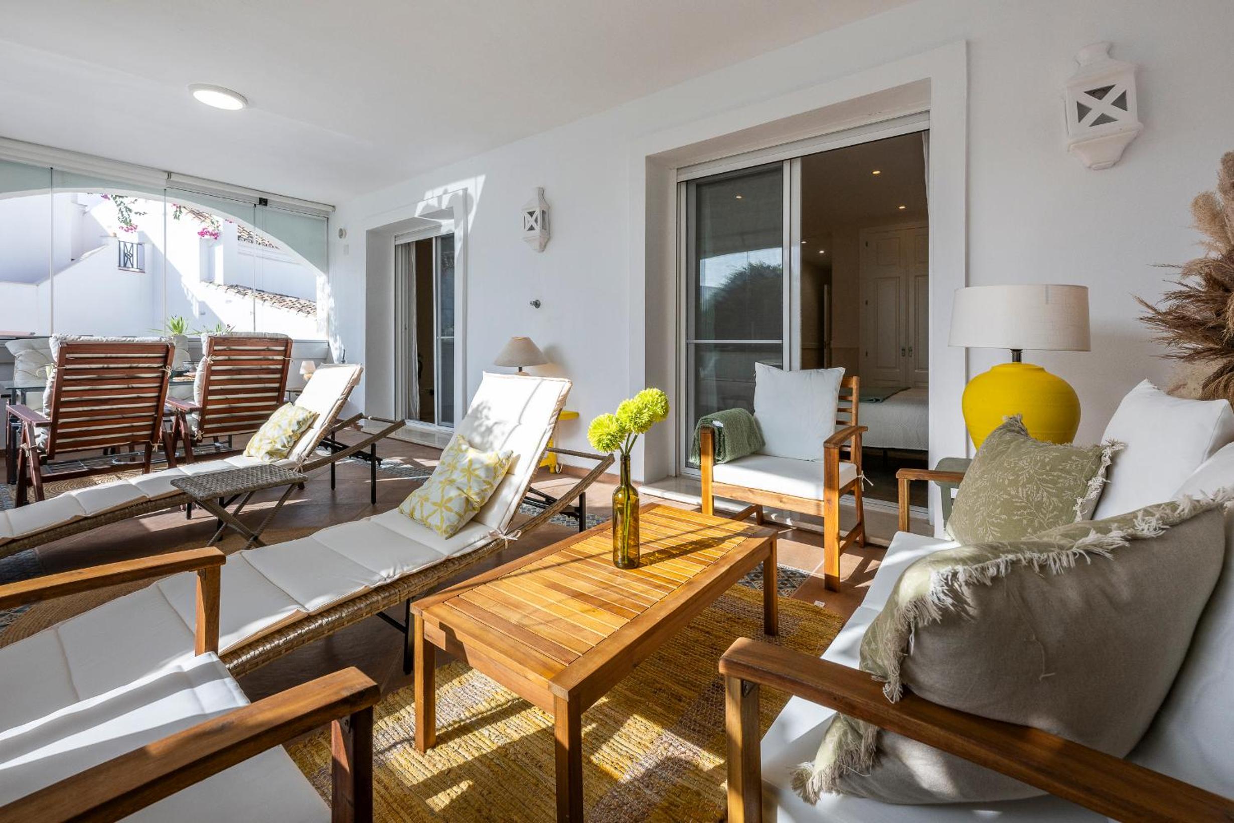 DOLMEN GROUP- Apartment Aloha Royal