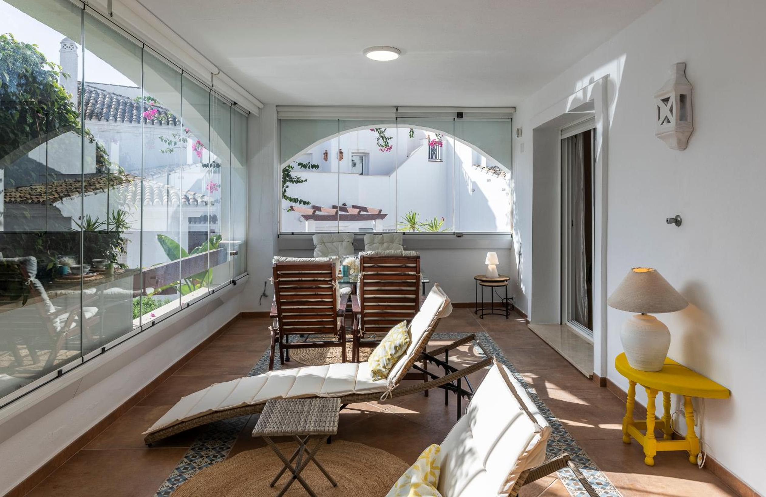 DOLMEN GROUP- Apartment Aloha Royal