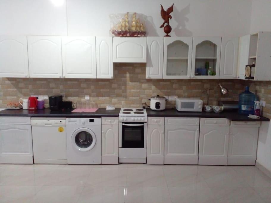 Newlook Holiday Bungalow-Matale