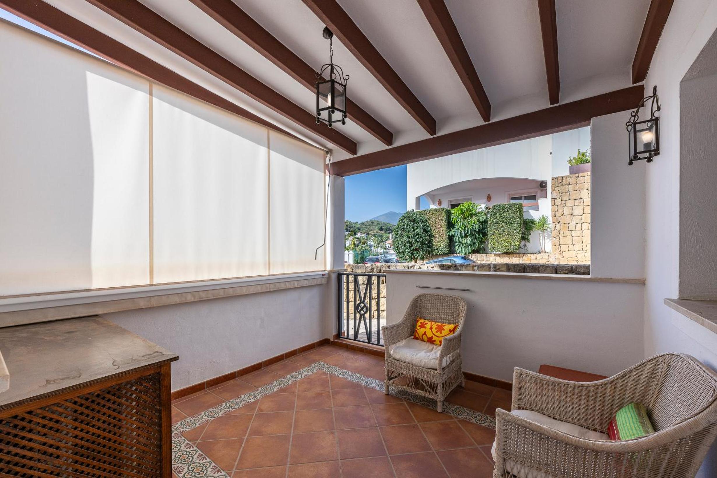 DOLMEN GROUP- Apartment Aloha Royal
